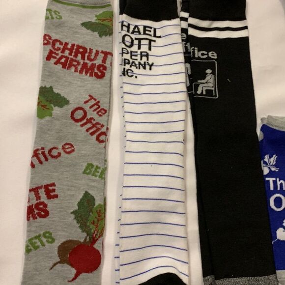 Dunder Mifflin – The Office Men’s sock assortment eight pair - Picture 3 of 3
